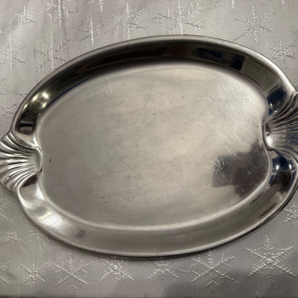 Wilton Armetale Sea Life Platter Shell Handles 16.5"